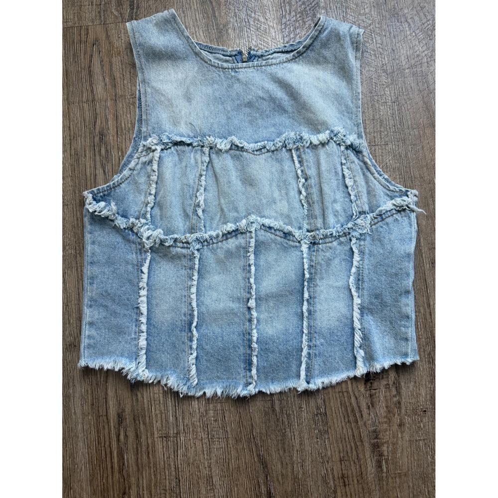 Forever 21 Denim Crop Top Light Wash Frayed Seam Sleeveless Tank Large